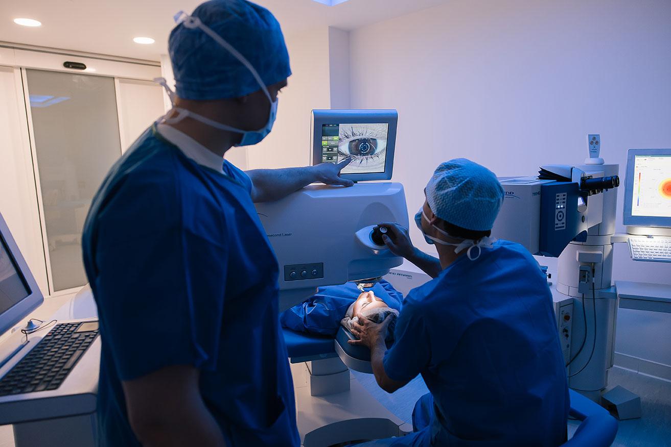 Est-ce que la myopie revient après une opération au laser ? 